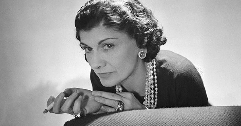 5 životnih uputa iz Coco Chanel parfema - uvijek, luk - nikada. /  žene