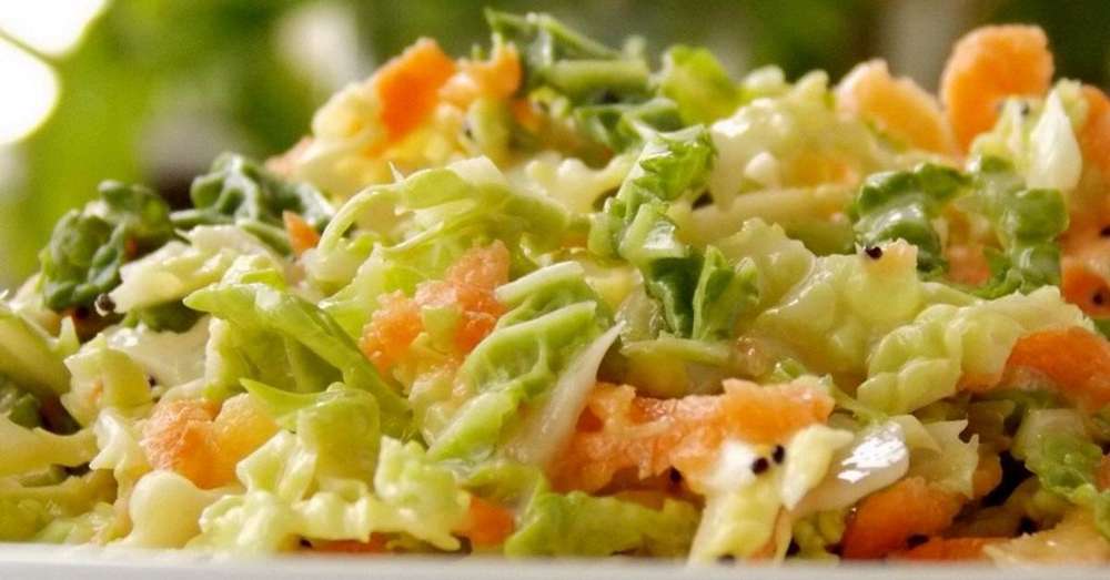Краще доповнення до шашлику і рибі традиційний американський салат Коул слоу /  капуста