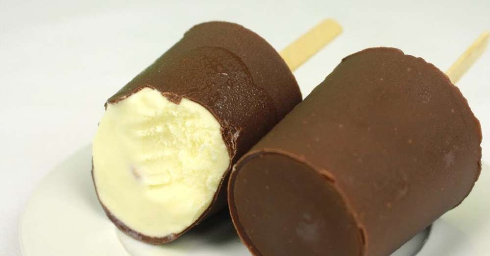 Domáca krémová zmrzlina s čokoládou /  dezerty