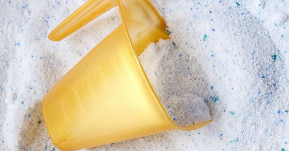 Ako rýchlo skontrolovať kvalitu umývacieho prášku je jednoduchý trik s neočakávaným výsledkom. /  život