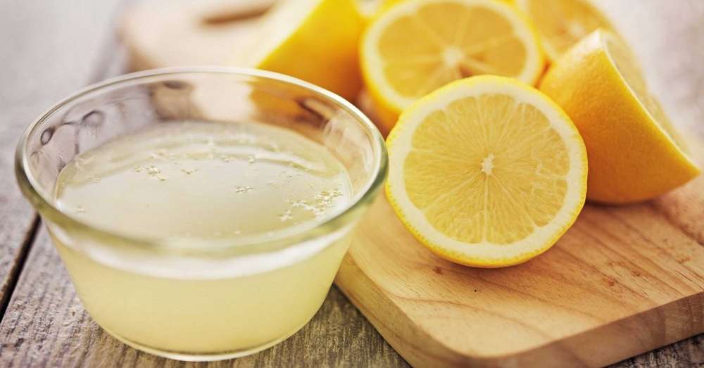 Pijte limonin sok namesto tablet, če imate vsaj eno od teh 8 težav. /  Limone