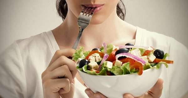 18 dobrých návykov, ktoré pomôžu zbaviť sa nadmernej hmotnosti a posilniť telo. /  jedlo