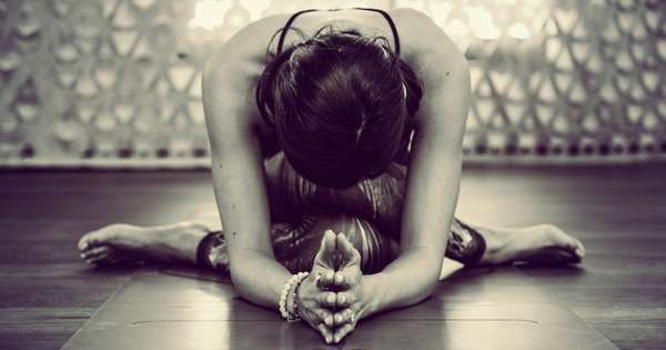 5 razlogov za vadbo yin joge. To bo bistveno spremenilo vaše življenje! /  Joga