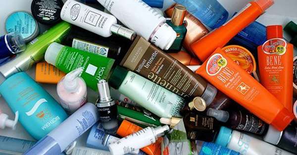7 univerzalna kozmetika, ki lahko enostavno zamenja gospodinjske kemikalije. /  Kozmetika