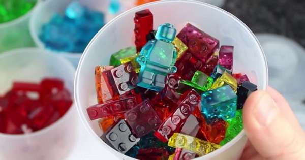 Želé sladkosti v podobe LEGO sú najviac tupé sladké na svete. Deti ocenia! /  dezerty