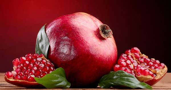 10 vlastností granátového jablka, o ktorých ste nikdy nepočuli. Je neuveriteľné, čo dokáže toto zázračné ovocie! /  granáty