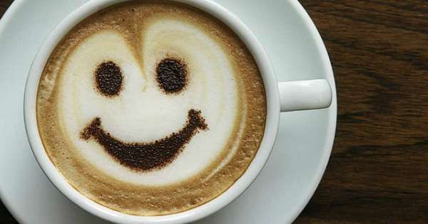 Sprawdzona kawa pomaga zwalczyć depresję i uszczęśliwia ludzi. /  Kawa