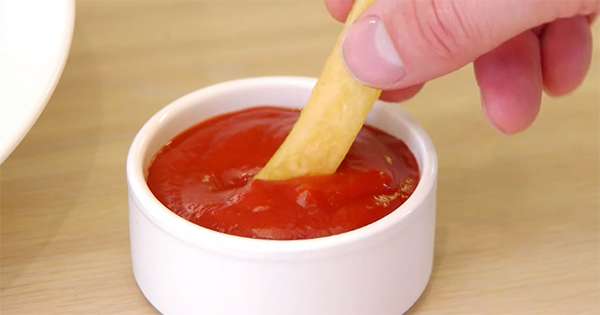 Jak zrobić w domu najbardziej pyszny ketchup w świecie elementarnej receptury, którą każdy może zrobić! /  Ketchup